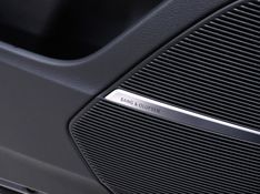 Audi Q8 3.0 TFSI GASOLINA PERFORMANCE BLACK QUATTRO TIPTRONIC 2022/2022 VIA BELLA VEÍCULOS ESPECIAIS CAXIAS DO SUL / Carros no Vale