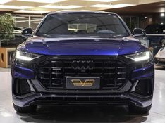 Audi Q8 3.0 TFSI GASOLINA PERFORMANCE BLACK QUATTRO TIPTRONIC 2022/2022 VIA BELLA VEÍCULOS ESPECIAIS CAXIAS DO SUL / Carros no Vale