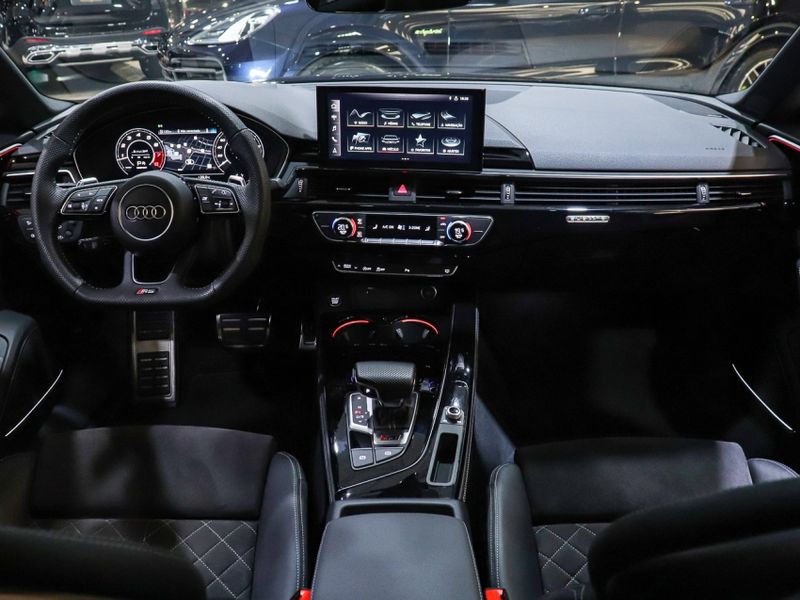 Audi RS5 2.9 V6 TFSI GASOLINA SPORTBACK QUATTRO S-TRONIC 2020/2021 VIA BELLA VEÍCULOS ESPECIAIS CAXIAS DO SUL / Carros no Vale Audi RS5 2.9 V6 TFSI GASOLINA SPORTBACK QUATTRO S-TRONIC 2020/2021 VIA BELLA VEÍCULOS ESPECIAIS CAXIAS DO SUL / Carros no Vale