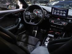 Audi RS5 2.9 V6 TFSI GASOLINA SPORTBACK QUATTRO S-TRONIC 2020/2021 VIA BELLA VEÍCULOS ESPECIAIS CAXIAS DO SUL / Carros no Vale