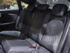 Audi RS5 2.9 V6 TFSI GASOLINA SPORTBACK QUATTRO S-TRONIC 2020/2021 VIA BELLA VEÍCULOS ESPECIAIS CAXIAS DO SUL / Carros no Vale
