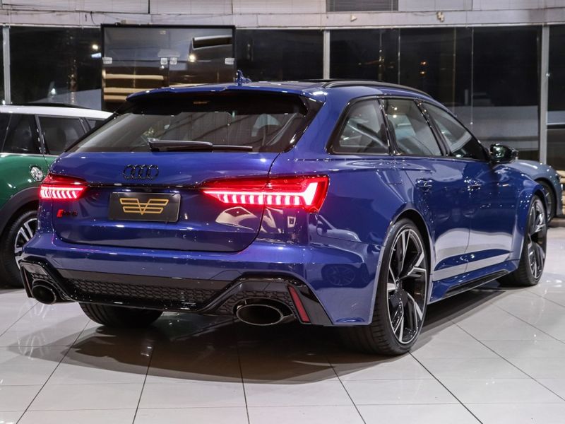 Audi RS6 4.0 V8 TFSI MHEV AVANT PERFORMANCE TIPTRONIC 2024/2025 VIA BELLA VEÍCULOS ESPECIAIS CAXIAS DO SUL / Carros no Vale Audi RS6 4.0 V8 TFSI MHEV AVANT PERFORMANCE TIPTRONIC 2024/2025 VIA BELLA VEÍCULOS ESPECIAIS CAXIAS DO SUL / Carros no Vale