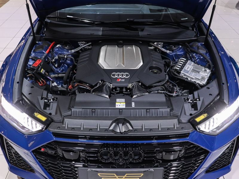 Audi RS6 4.0 V8 TFSI MHEV AVANT PERFORMANCE TIPTRONIC 2024/2025 VIA BELLA VEÍCULOS ESPECIAIS CAXIAS DO SUL / Carros no Vale Audi RS6 4.0 V8 TFSI MHEV AVANT PERFORMANCE TIPTRONIC 2024/2025 VIA BELLA VEÍCULOS ESPECIAIS CAXIAS DO SUL / Carros no Vale