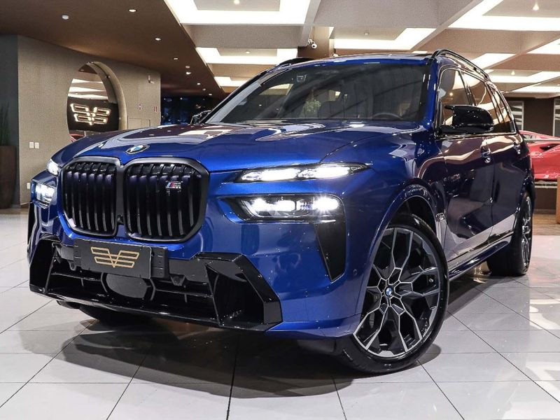 BMW X7 4.4 V8 GASOLINA M60i STEPTRONIC 2024/2025 VIA BELLA VEÍCULOS ESPECIAIS CAXIAS DO SUL / Carros no Vale BMW X7 4.4 V8 GASOLINA M60i STEPTRONIC 2024/2025 VIA BELLA VEÍCULOS ESPECIAIS CAXIAS DO SUL / Carros no Vale