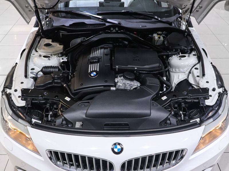 BMW Z4 3.0 I6 TURBO GASOLINA SDRIVE35I DCT 2010/2011 VIA BELLA VEÍCULOS ESPECIAIS CAXIAS DO SUL / Carros no Vale BMW Z4 3.0 I6 TURBO GASOLINA SDRIVE35I DCT 2010/2011 VIA BELLA VEÍCULOS ESPECIAIS CAXIAS DO SUL / Carros no Vale