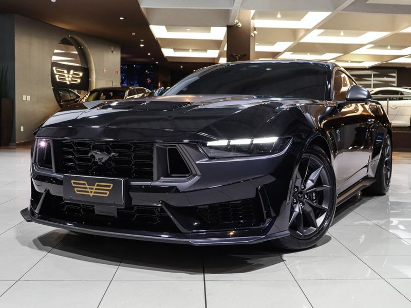 Ford MUSTANG 5.0 V8 GASOLINA DARK HORSE SELECTSHIFT 2025/2025 VIA BELLA VEÍCULOS ESPECIAIS CAXIAS DO SUL / Carros no Vale