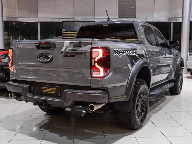 Ford RANGER 3.0 V6 TURBO GASOLINA RAPTOR 4X4 AUTOMÁTICO 2023/2024 VIA BELLA VEÍCULOS ESPECIAIS CAXIAS DO SUL / Carros no Vale Ford RANGER 3.0 V6 TURBO GASOLINA RAPTOR 4X4 AUTOMÁTICO 2023/2024 VIA BELLA VEÍCULOS ESPECIAIS CAXIAS DO SUL / Carros no Vale