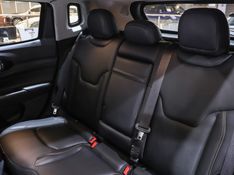 JEEP COMPASS 1.3 T270 TURBO FLEX LIMITED AT6 2021/2022 VIA BELLA VEÍCULOS ESPECIAIS CAXIAS DO SUL / Carros no Vale