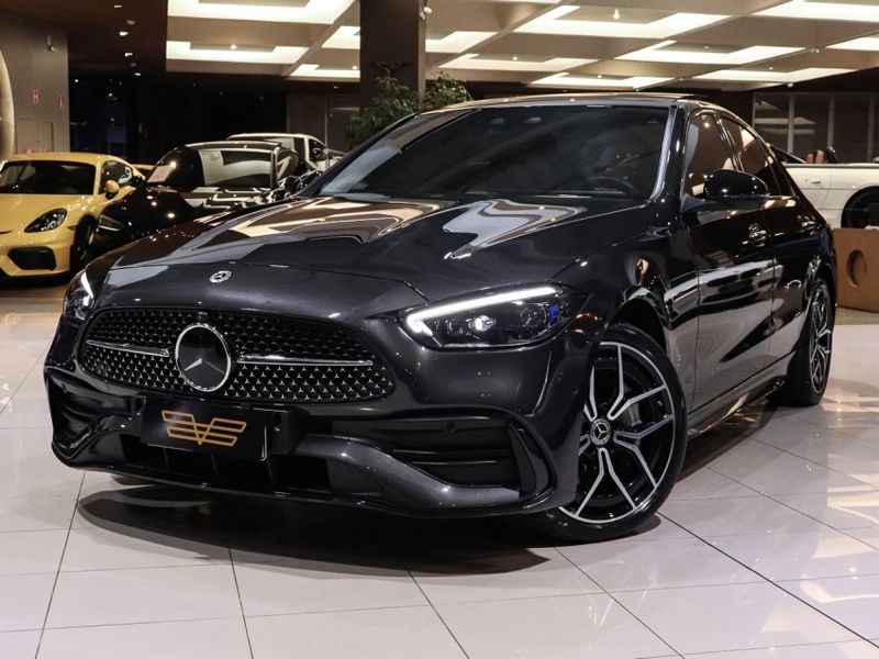 Mercedes-Benz C 300 2.0 EQ BOOST HÍBRIDO AMG LINE 9G-TRONIC 2021/2022 VIA BELLA VEÍCULOS ESPECIAIS CAXIAS DO SUL / Carros no Vale Mercedes-Benz C 300 2.0 EQ BOOST HÍBRIDO AMG LINE 9G-TRONIC 2021/2022 VIA BELLA VEÍCULOS ESPECIAIS CAXIAS DO SUL / Carros no Vale