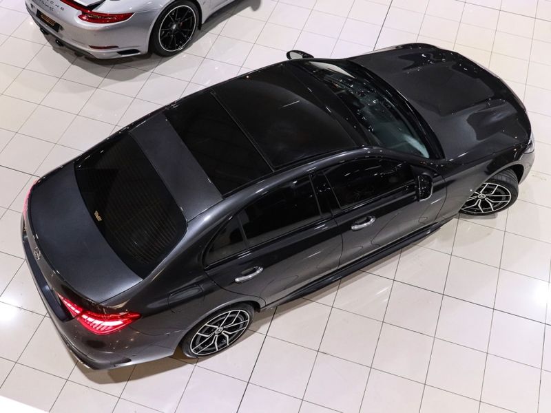 Mercedes-Benz C 300 2.0 EQ BOOST HÍBRIDO AMG LINE 9G-TRONIC 2021/2022 VIA BELLA VEÍCULOS ESPECIAIS CAXIAS DO SUL / Carros no Vale Mercedes-Benz C 300 2.0 EQ BOOST HÍBRIDO AMG LINE 9G-TRONIC 2021/2022 VIA BELLA VEÍCULOS ESPECIAIS CAXIAS DO SUL / Carros no Vale