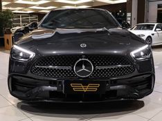 Mercedes-Benz C 300 2.0 EQ BOOST HÍBRIDO AMG LINE 9G-TRONIC 2021/2022 VIA BELLA VEÍCULOS ESPECIAIS CAXIAS DO SUL / Carros no Vale
