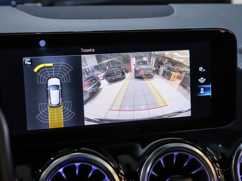 Mercedes-Benz GLA 35 AMG 2.0 CGI GASOLINA 4MATIC SPEEDSHIFT 2022/2022 VIA BELLA VEÍCULOS ESPECIAIS CAXIAS DO SUL / Carros no Vale Mercedes-Benz GLA 35 AMG 2.0 CGI GASOLINA 4MATIC SPEEDSHIFT 2022/2022 VIA BELLA VEÍCULOS ESPECIAIS CAXIAS DO SUL / Carros no Vale