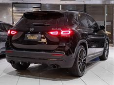 Mercedes-Benz GLA 35 AMG 2.0 CGI GASOLINA 4MATIC SPEEDSHIFT 2022/2022 VIA BELLA VEÍCULOS ESPECIAIS CAXIAS DO SUL / Carros no Vale