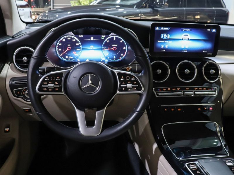 Mercedes-Benz GLC 220d 2.0 TURBO DIESEL OFF-ROAD 9G-TRONIC 2022/2022 VIA BELLA VEÍCULOS ESPECIAIS CAXIAS DO SUL / Carros no Vale Mercedes-Benz GLC 220d 2.0 TURBO DIESEL OFF-ROAD 9G-TRONIC 2022/2022 VIA BELLA VEÍCULOS ESPECIAIS CAXIAS DO SUL / Carros no Vale
