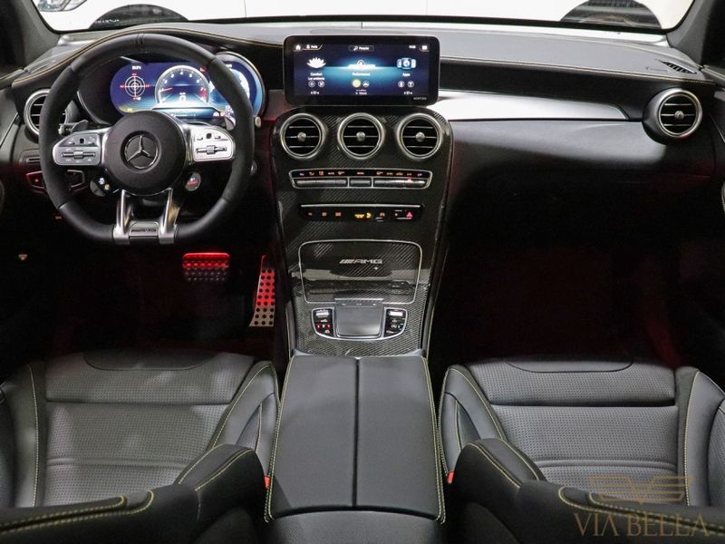 Mercedes-Benz GLC 63 AMG 4.0 V8 TURBO GASOLINA 4MATIC+ SPEEDSHIFT 2020/2020 VIA BELLA VEÍCULOS ESPECIAIS CAXIAS DO SUL / Carros no Vale Mercedes-Benz GLC 63 AMG 4.0 V8 TURBO GASOLINA 4MATIC+ SPEEDSHIFT 2020/2020 VIA BELLA VEÍCULOS ESPECIAIS CAXIAS DO SUL / Carros no Vale