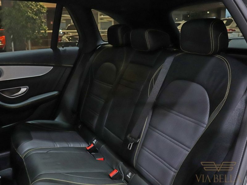 Mercedes-Benz GLC 63 AMG 4.0 V8 TURBO GASOLINA 4MATIC+ SPEEDSHIFT 2020/2020 VIA BELLA VEÍCULOS ESPECIAIS CAXIAS DO SUL / Carros no Vale Mercedes-Benz GLC 63 AMG 4.0 V8 TURBO GASOLINA 4MATIC+ SPEEDSHIFT 2020/2020 VIA BELLA VEÍCULOS ESPECIAIS CAXIAS DO SUL / Carros no Vale