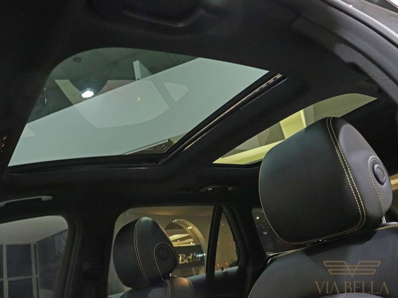 Mercedes-Benz GLC 63 AMG 4.0 V8 TURBO GASOLINA 4MATIC+ SPEEDSHIFT 2020/2020 VIA BELLA VEÍCULOS ESPECIAIS CAXIAS DO SUL / Carros no Vale Mercedes-Benz GLC 63 AMG 4.0 V8 TURBO GASOLINA 4MATIC+ SPEEDSHIFT 2020/2020 VIA BELLA VEÍCULOS ESPECIAIS CAXIAS DO SUL / Carros no Vale