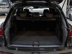 Mercedes-Benz GLC 63 AMG 4.0 V8 TURBO GASOLINA 4MATIC+ SPEEDSHIFT 2020/2020 VIA BELLA VEÍCULOS ESPECIAIS CAXIAS DO SUL / Carros no Vale