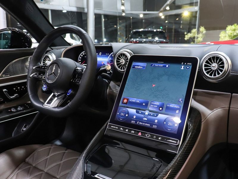 Mercedes-Benz SL 63 AMG 4.0 V8 TURBO GASOLINA ROADSTER 4MATIC+ SPEEDSHIFT 2022/2022 VIA BELLA VEÍCULOS ESPECIAIS CAXIAS DO SUL / Carros no Vale Mercedes-Benz SL 63 AMG 4.0 V8 TURBO GASOLINA ROADSTER 4MATIC+ SPEEDSHIFT 2022/2022 VIA BELLA VEÍCULOS ESPECIAIS CAXIAS DO SUL / Carros no Vale
