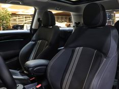 Mini COOPER SE EXCLUSIVE 2P ELÉTRICO 2021/2022 VIA BELLA VEÍCULOS ESPECIAIS CAXIAS DO SUL / Carros no Vale