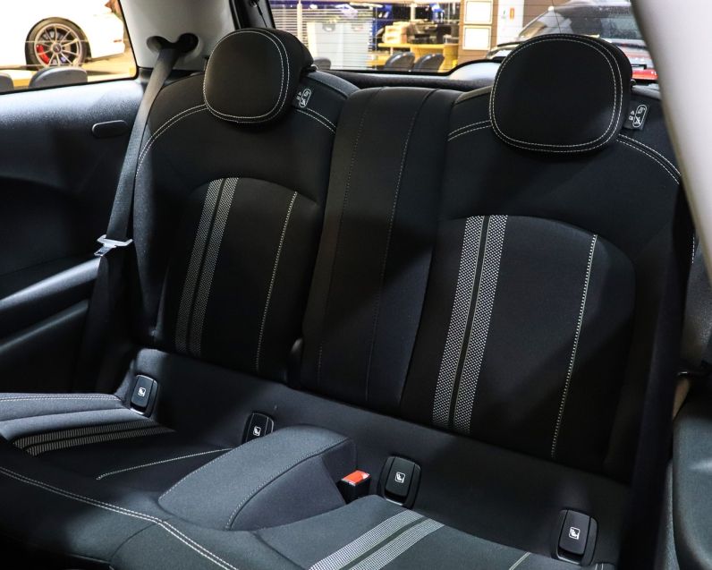 Mini COOPER SE EXCLUSIVE 2P ELÉTRICO 2021/2022 VIA BELLA VEÍCULOS ESPECIAIS CAXIAS DO SUL / Carros no Vale Mini COOPER SE EXCLUSIVE 2P ELÉTRICO 2021/2022 VIA BELLA VEÍCULOS ESPECIAIS CAXIAS DO SUL / Carros no Vale