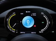Mini COOPER SE EXCLUSIVE 2P ELÉTRICO 2021/2022 VIA BELLA VEÍCULOS ESPECIAIS CAXIAS DO SUL / Carros no Vale