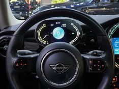 Mini COOPER SE EXCLUSIVE 2P ELÉTRICO 2021/2022 VIA BELLA VEÍCULOS ESPECIAIS CAXIAS DO SUL / Carros no Vale