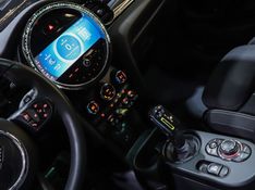 Mini COOPER SE EXCLUSIVE 2P ELÉTRICO 2021/2022 VIA BELLA VEÍCULOS ESPECIAIS CAXIAS DO SUL / Carros no Vale