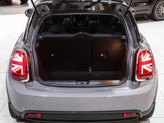 Mini COOPER SE EXCLUSIVE 2P ELÉTRICO 2021/2022 VIA BELLA VEÍCULOS ESPECIAIS CAXIAS DO SUL / Carros no Vale
