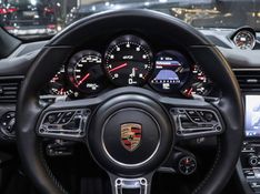 Porsche 911 3.0 24V H6 GASOLINA TARGA 4 GTS PDK 2019/2019 VIA BELLA VEÍCULOS ESPECIAIS CAXIAS DO SUL / Carros no Vale
