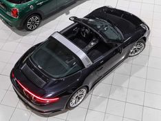 Porsche 911 3.0 24V H6 GASOLINA TARGA 4 GTS PDK 2019/2019 VIA BELLA VEÍCULOS ESPECIAIS CAXIAS DO SUL / Carros no Vale