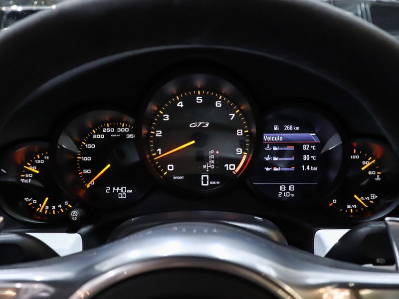 Porsche 911 3.8 GT3 6 CILINDROS 24V GASOLINA 2P AUTOMÁTICO 2014/2014 VIA BELLA VEÍCULOS ESPECIAIS CAXIAS DO SUL / Carros no Vale Porsche 911 3.8 GT3 6 CILINDROS 24V GASOLINA 2P AUTOMÁTICO 2014/2014 VIA BELLA VEÍCULOS ESPECIAIS CAXIAS DO SUL / Carros no Vale