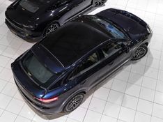 Porsche CAYENNE 3.0 V6 E-HYBRID COUPÉ AWD TIPTRONIC S 2021/2021 VIA BELLA VEÍCULOS ESPECIAIS CAXIAS DO SUL / Carros no Vale