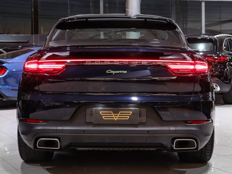 Porsche CAYENNE 3.0 V6 E-HYBRID COUPÉ AWD TIPTRONIC S 2021/2021 VIA BELLA VEÍCULOS ESPECIAIS CAXIAS DO SUL / Carros no Vale