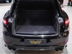 Porsche CAYENNE 3.0 V6 E-HYBRID COUPÉ PLATINUM EDITION AWD TIPTRONIC S 2022/2023 VIA BELLA VEÍCULOS ESPECIAIS CAXIAS DO SUL / Carros no Vale
