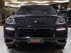 Porsche CAYENNE 3.0 V6 E-HYBRID COUPÉ PLATINUM EDITION AWD TIPTRONIC S 2022/2023 VIA BELLA VEÍCULOS ESPECIAIS CAXIAS DO SUL / Carros no Vale