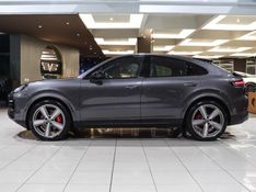 Porsche CAYENNE 4.0 V8 GASOLINA S COUPÉ AWD TIPTRONIC S 2023/2024 VIA BELLA VEÍCULOS ESPECIAIS CAXIAS DO SUL / Carros no Vale
