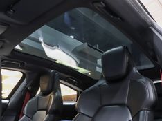 Porsche TAYCAN 4S ELÉTRICO 2023/2024 VIA BELLA VEÍCULOS ESPECIAIS CAXIAS DO SUL / Carros no Vale
