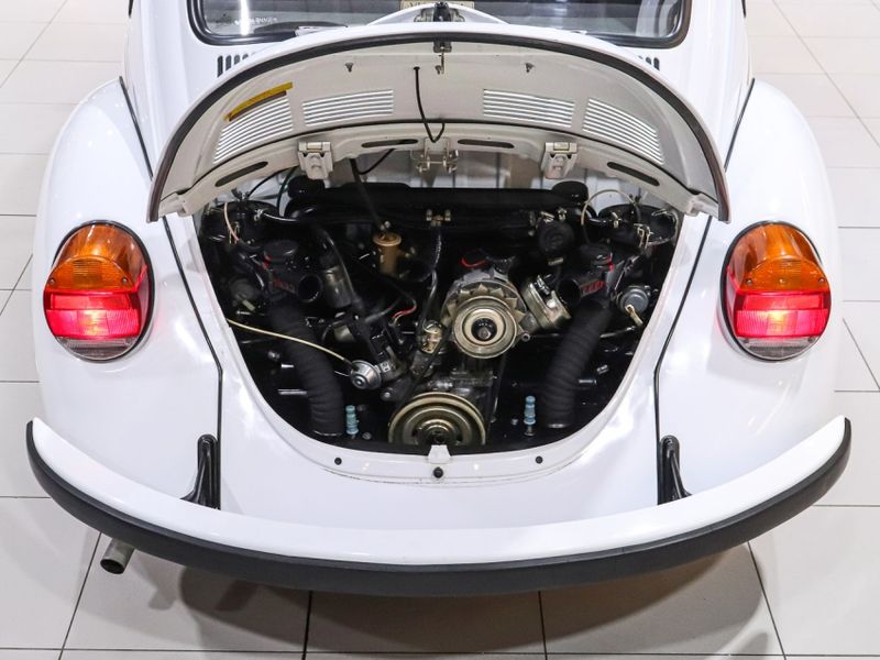 Volkswagen FUSCA 1.6 8V GASOLINA 2P MANUAL 1995/1996 VIA BELLA VEÍCULOS ESPECIAIS CAXIAS DO SUL / Carros no Vale