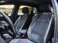Volkswagen NIVUS 1.0 200 TSI TOTAL FLEX HIGHLINE AUTOMÁTICO 2022/2022 VIA BELLA VEÍCULOS ESPECIAIS CAXIAS DO SUL / Carros no Vale