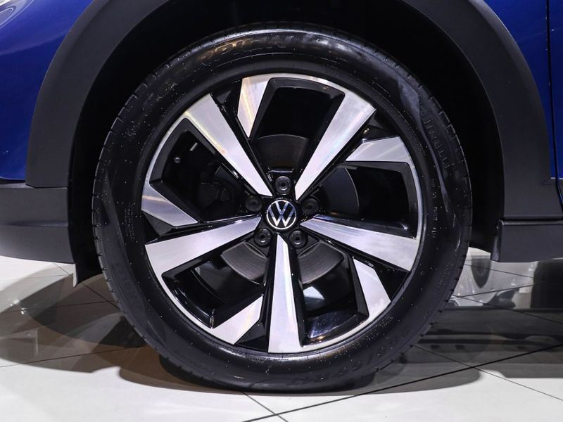 Volkswagen NIVUS 1.0 200 TSI TOTAL FLEX HIGHLINE AUTOMÁTICO 2022/2022 VIA BELLA VEÍCULOS ESPECIAIS CAXIAS DO SUL / Carros no Vale Volkswagen NIVUS 1.0 200 TSI TOTAL FLEX HIGHLINE AUTOMÁTICO 2022/2022 VIA BELLA VEÍCULOS ESPECIAIS CAXIAS DO SUL / Carros no Vale