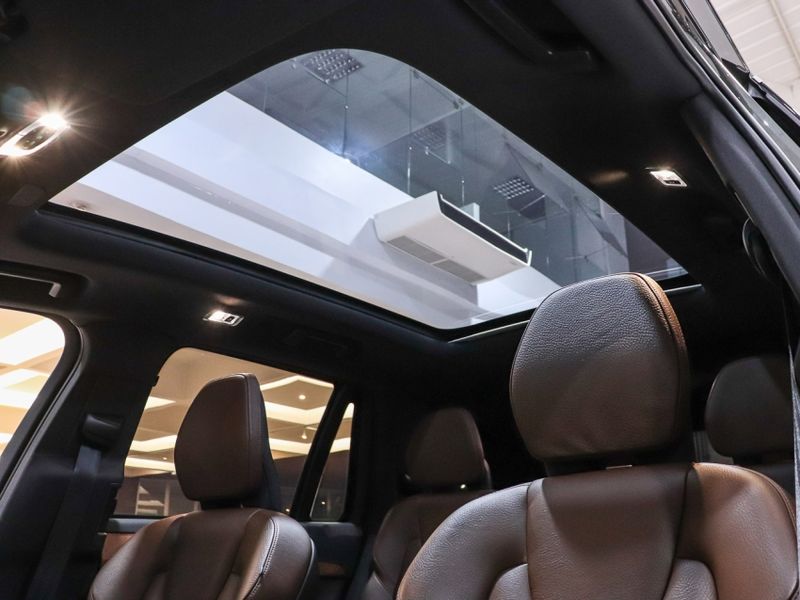 Volvo XC90 2.0 T8 HYBRID INSCRIPTION EXPRESSION AWD GEARTRONIC 2022/2022 VIA BELLA VEÍCULOS ESPECIAIS CAXIAS DO SUL / Carros no Vale Volvo XC90 2.0 T8 HYBRID INSCRIPTION EXPRESSION AWD GEARTRONIC 2022/2022 VIA BELLA VEÍCULOS ESPECIAIS CAXIAS DO SUL / Carros no Vale