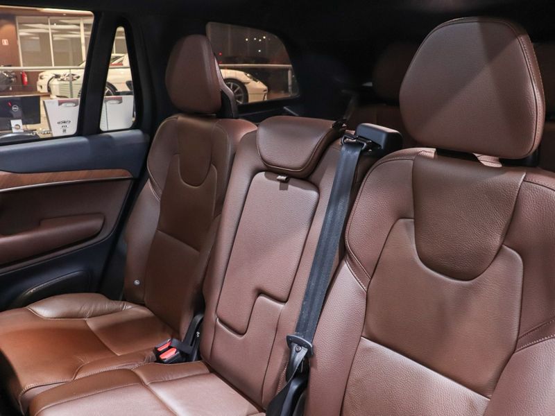 Volvo XC90 2.0 T8 HYBRID INSCRIPTION EXPRESSION AWD GEARTRONIC 2022/2022 VIA BELLA VEÍCULOS ESPECIAIS CAXIAS DO SUL / Carros no Vale Volvo XC90 2.0 T8 HYBRID INSCRIPTION EXPRESSION AWD GEARTRONIC 2022/2022 VIA BELLA VEÍCULOS ESPECIAIS CAXIAS DO SUL / Carros no Vale