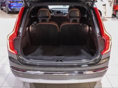 Volvo XC90 2.0 T8 HYBRID INSCRIPTION EXPRESSION AWD GEARTRONIC 2022/2022 VIA BELLA VEÍCULOS ESPECIAIS CAXIAS DO SUL / Carros no Vale