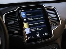 Volvo XC90 2.0 T8 HYBRID R-DESIGN AWD GEARTRONIC 2020/2020 VIA BELLA VEÍCULOS ESPECIAIS CAXIAS DO SUL / Carros no Vale