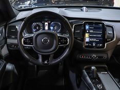 Volvo XC90 2.0 T8 HYBRID R-DESIGN AWD GEARTRONIC 2020/2020 VIA BELLA VEÍCULOS ESPECIAIS CAXIAS DO SUL / Carros no Vale