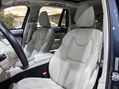 Volvo XC90 2.0 T8 RECHARGE ULTIMATE AWD GEARTRONIC 2022/2023 VIA BELLA VEÍCULOS ESPECIAIS CAXIAS DO SUL / Carros no Vale