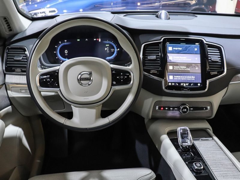 Volvo XC90 2.0 T8 RECHARGE ULTIMATE AWD GEARTRONIC 2022/2023 VIA BELLA VEÍCULOS ESPECIAIS CAXIAS DO SUL / Carros no Vale Volvo XC90 2.0 T8 RECHARGE ULTIMATE AWD GEARTRONIC 2022/2023 VIA BELLA VEÍCULOS ESPECIAIS CAXIAS DO SUL / Carros no Vale