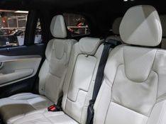 Volvo XC90 2.0 T8 RECHARGE ULTIMATE DARK AWD GEARTRONIC 2022/2023 VIA BELLA VEÍCULOS ESPECIAIS CAXIAS DO SUL / Carros no Vale