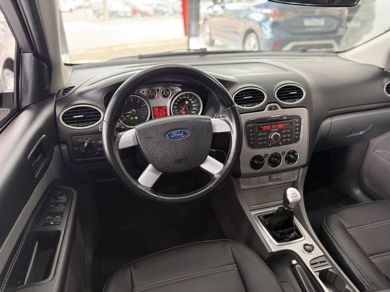 Ford FOCUS HATCH SE 1.6 (VENDIDO) 2013 SÓ MOTOS E AUTOMÓVEIS SANTA CRUZ DO SUL / Carros no Vale Ford FOCUS HATCH SE 1.6 (VENDIDO) 2013 SÓ MOTOS E AUTOMÓVEIS SANTA CRUZ DO SUL / Carros no Vale